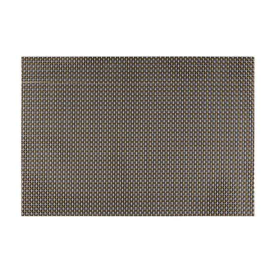 Hickory | Detail view of the hickory brown colored transparent placemat.