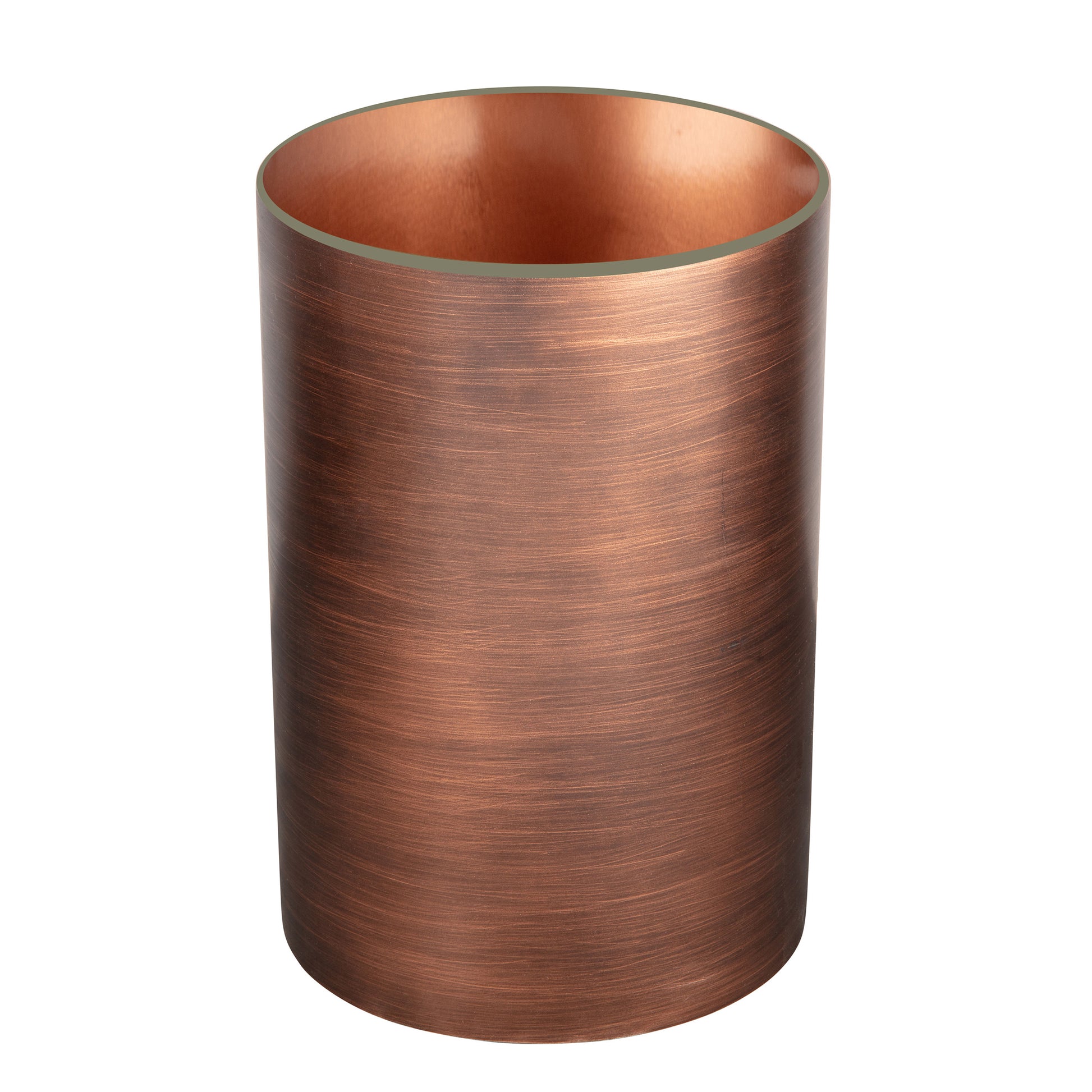 Oil Rubbed Bronze | Top down view of the wastebasket with brush stroke details.